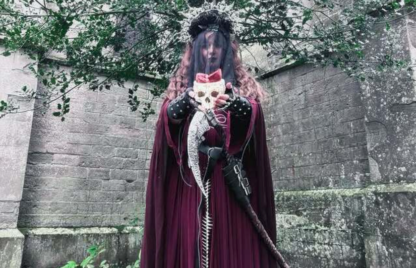 Why Costumes Are Essential for Renaissance Fairs