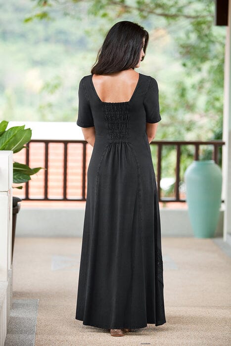 Alexis Maxi